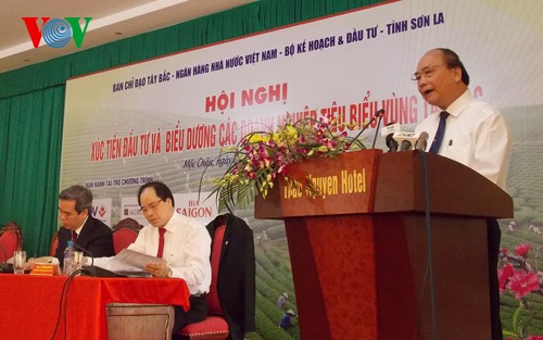 越南西北地区投资促进会议在山罗省举行