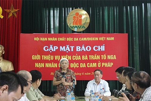 越南橙剂受害者协会呼吁支持越裔法国人起诉美国化工公司案