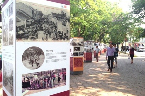 东南亚地区最后传统购物场所之一的河内古街摄影展举行