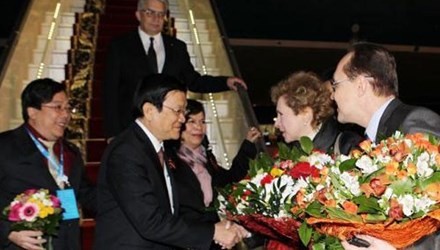 越南国家主席张晋创抵达莫斯科出席在俄罗斯举行的伟大的卫国战争胜利70周年庆典 