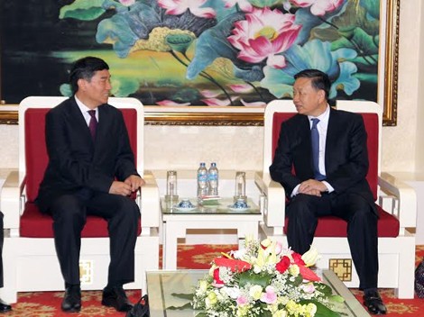 越南公安部领导人会见中国公安部警卫局代表团