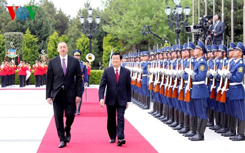 越南国家主席张晋创圆满结束对阿塞拜疆的正式访问