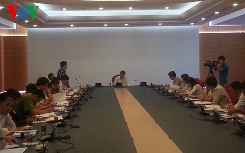 越南国会民愿委员会实施接待上访公民协作配合计划服务第13届国会第9次会议