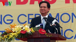 越南政府总理阮晋勇会见美国杜邦集团董事长兼首席执行官