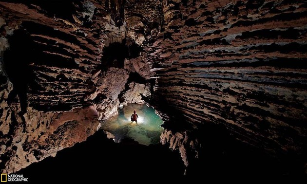 Son Doong洞——世界上最大的洞穴   