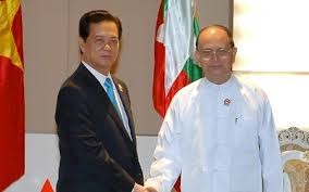 阮晋勇会见缅甸总统吴登盛