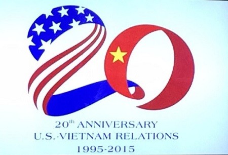越美外交关系正常化20周年：缩小差异 长期合作