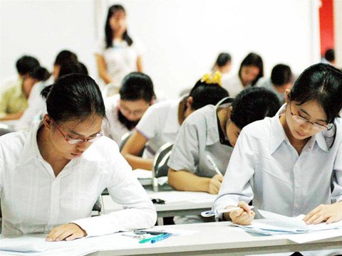 越南全国各省市共向2015年高考接力活动拨款185万亿越盾
