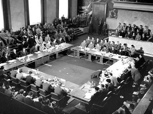 日内瓦会议的谈判——极具价值的外交胜利