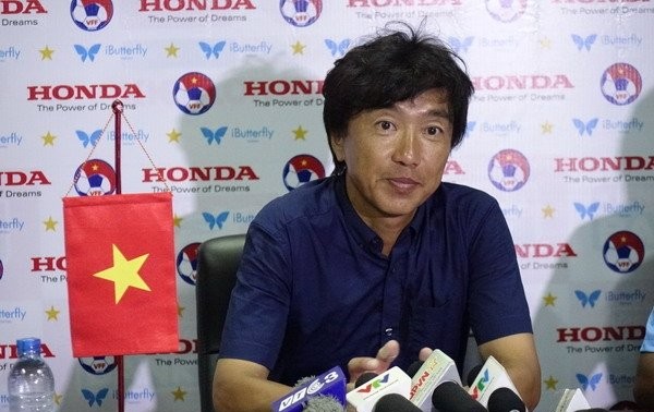 越南国家足球队与曼城队友谊赛艺术演出即将举行