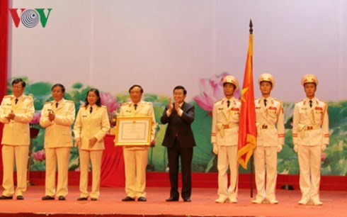 越南国家主席张晋创出席检察部门成立55周年纪念暨第5次爱国竞赛大会