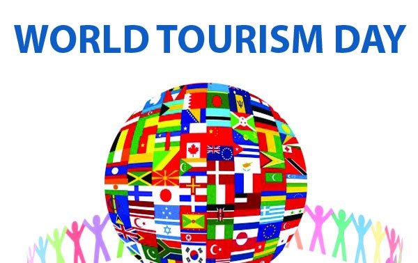 越南响应题为“十亿游客十亿个机会”的2015年世界旅游日