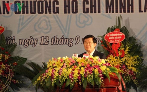 越南国家主席张晋创出席机要部门成立70周年纪念大会