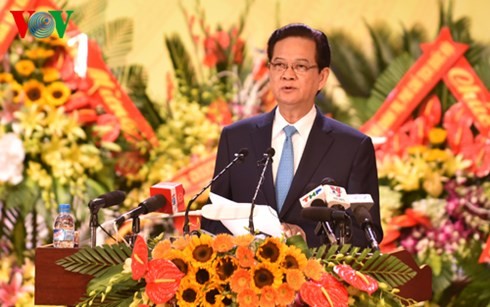 越南党政领导人出席指导海防市和巴地头顿省党代会