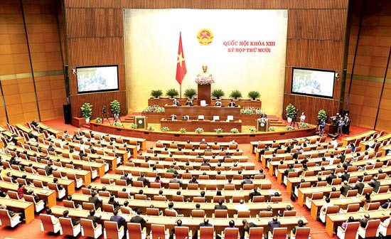 越南国会举行国际新闻发布会公布13届国会10次会议结果