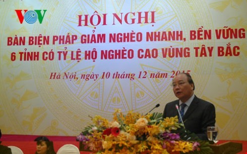 关心并优先援助越南西北各省实现快速减贫