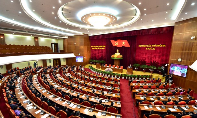 越南共产党第十一届中央委员会第十三次全体会议圆满落幕