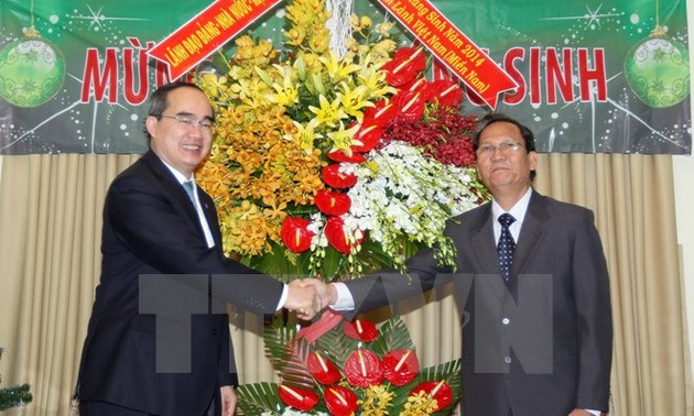 越南祖阵中央委员会主席阮善仁向越南天主教团结委员会致以圣诞节祝贺