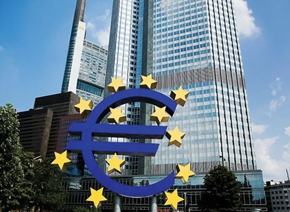 欧洲官方临时停止欧元区扩张