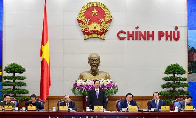 阮晋勇总理：面对世界变化，越南采取更快速有效的政策