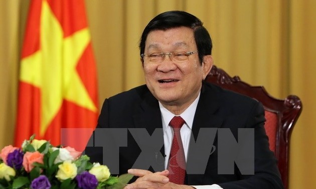张晋创主席：越南全面推动革新事业和经济社会快速可持续发展