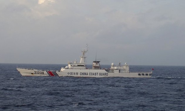 日本又在争议岛屿附近发现中国武装船只