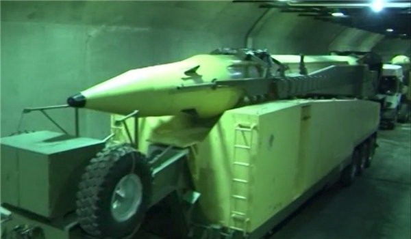 伊朗宣布将继续试射新型导弹 