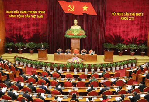 越南全国人民对越共十二大取得圆满成功表示高兴