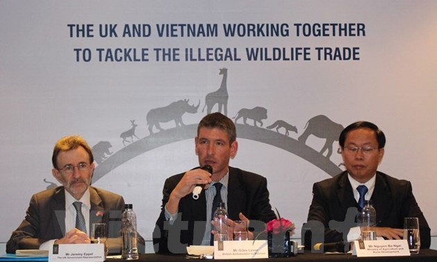 越南与英国加强打击野生动植物贩卖行为