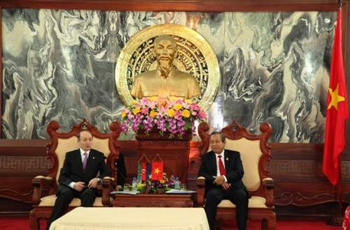 越南最高人民法院院长张和平会见阿塞拜疆司法部长马马多夫