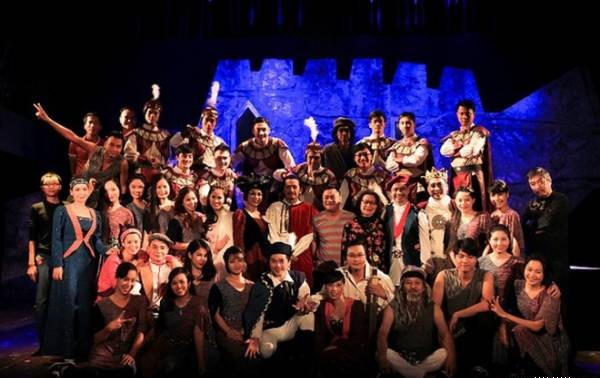 越南歌舞剧院艺术家将在新加坡演出话剧《哈姆雷特》
