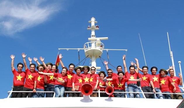 “心系亲爱的海洋岛屿志愿者行程”在平顺省举行
