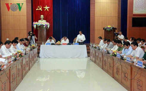 越南政府副总理张和平视察广南省