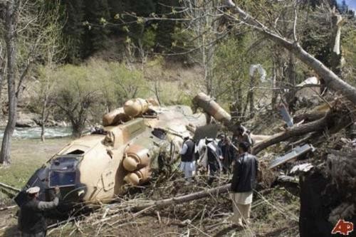 阿富汗一军用直升机坠毁 机上8人全部遇难