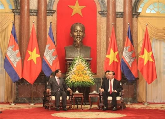 陈大光会见柬埔寨首相洪森