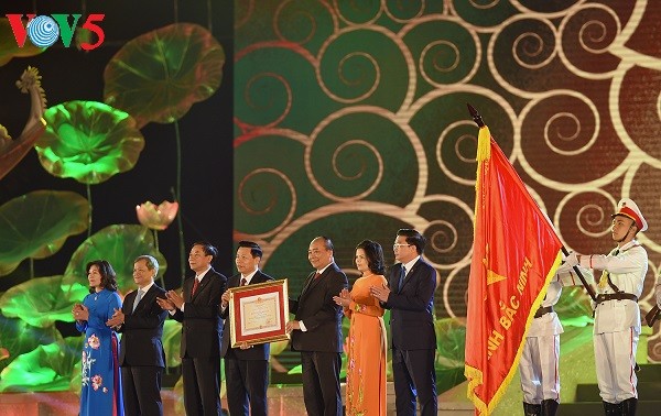 阮春福出席北宁省建省185周年纪念大会