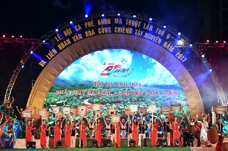 第6次邦美蜀咖啡节暨西原锣钲文化节开幕式在多乐省举行