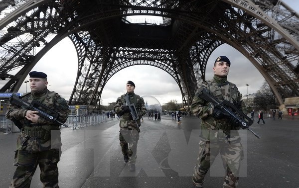法国国家金融检察院受炸弹威胁 人员紧急疏散