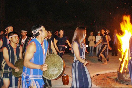 朱儒族——西原地区保存特色文化的民族