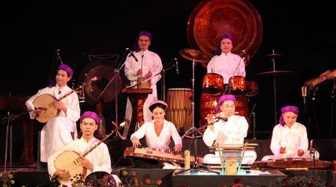 2017年越南民族乐器独奏与合奏艺术节在清化省举行
