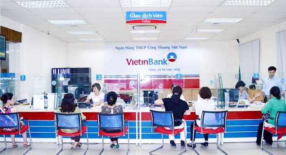 VietinBank向胡市工业和配套工业领域发展生产提供总额10万亿越盾授信