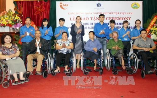 越南关心照顾残疾人