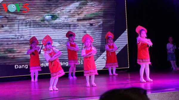  旅俄越南人“心灵之声”慈善基金会举行音乐交流会