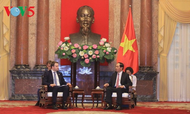 越南优先加强与俄罗斯的全面战略伙伴关系