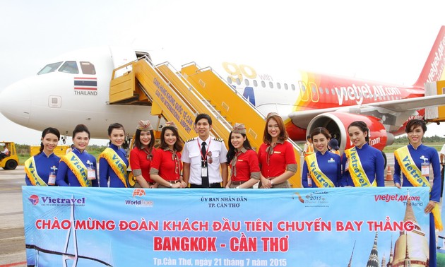 越南芹苴至泰国曼谷首条直达航线正式开通