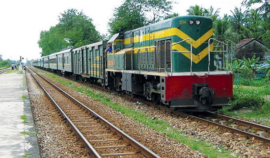 河内铁路运输股份公司增开120趟车  服务国庆假期乘客出行需求