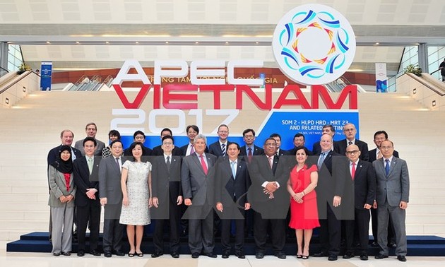 APEC 2017第三次高官会期间举行多场工作组和分委会会议