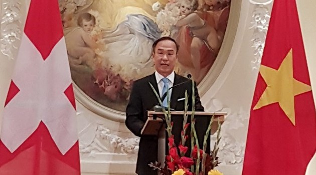 越南当选瑞士法语国家大使小组主席