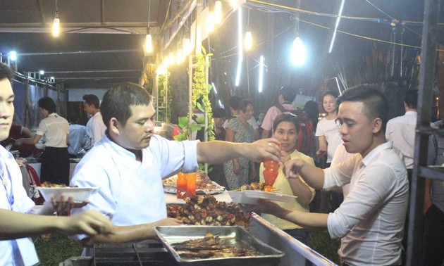 2018年顺化国际美食节在承天顺化省举行