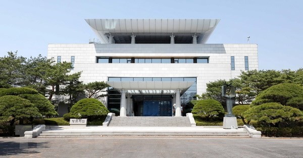 韩朝同意在板门店韩方一侧“和平之家”举行高级别会谈